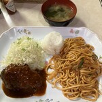 はと屋 - ハンバーグ ナポリタンセット1100円