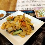 蜀味軒 - 豚肉とキクラゲ玉子炒め