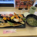 すしざんまい - 大名椀もセットです！穴子も！