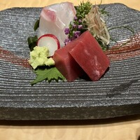 日本料理　「十二颯」 ヒルトン東京 - お造り　真鯛、鮪の赤身