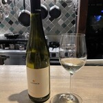 ワインとスパイス小料理 Dal Mellow - Langenlois Ried Kaferberg 2023 オーストリア