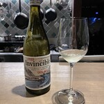 ワインとスパイス小料理 Dal Mellow - Invincible Number Um Branco 2023 ポルトガル