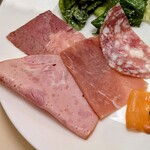 グラスコート - スペイン産生ハムと各種コールドミート