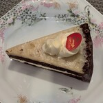 フカガワ セイジ 1894 ロイヤル キルン&ティー - ジャーマンケーキ