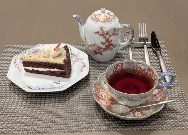 佐藤茶菓子　コミックセット Amazon.fr: 佐藤茶菓子: livres, biographie, dernière mise à jour