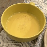 マヌエル ヴィーニョ エ ペティスコス 自由が丘店 - ランチセットのスープ