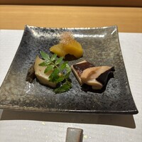 鮨 真魚 - 