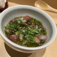 すし晴 - ホタルイカ茶碗蒸し　木の芽香りよし