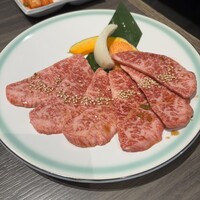 上野太昌園 上野本店 - 特上赤身肉