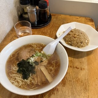 半チャンラーメン あかしや_1