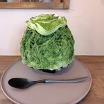 patisserie andbell - 横からの図