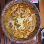 もつ煮屋 日の出食堂 - モツ煮アップ！