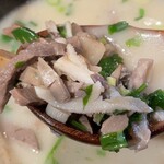 草原の料理 スヨリト - スヨリト(煮込みはモツが沢山)