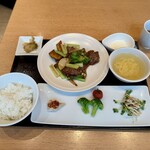 みこころ 無添加チャイナ935 - ●武州和牛と野菜のオイスターソース香り炒め