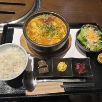 焼肉 炉辺 - 