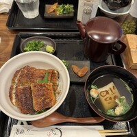 うなぎ家 しば福や - まぶしば丼
