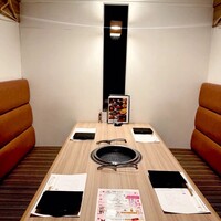 近江うし 焼肉 にくTATSU 青山本店 - 