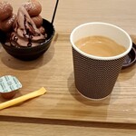 ベビーカステラ専門店 KUTSUROGI - 嗚呼～ベビーカステラちゃん、本当に美味しかったなァ～…♫頬張ると、しあわせいっぱいの、あま～いチョコと卵のハーモニーが、奏でられてたまりませんで、ありましたよ先生…！☆彡職場やプライベート等でフンガー