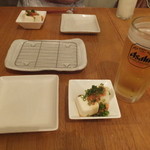 串酒場チチカブ - お通し　冷奴美味しい('14.08月①)