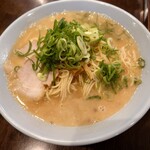 ラーメン銀閣 - ラーメン大盛り 1100円
