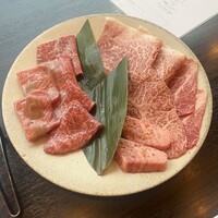焼肉うしごろ 銀座並木通り店 - 