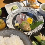 焼鳥 神保町とり瑛 - 鯵のお刺身、鮮度がいのちです。