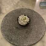 302856812 - 