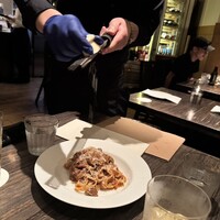 grigio la tavola - 