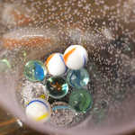 本格酒処シマウマ酒店 - ビー玉の数で、お酒の杯を数えます.