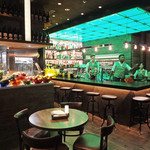 AW ・ELEMENTS - お洒落なバー・カウンター