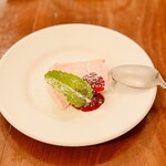 デリツィオーゾ フィレンツェ - フランボワーズのパンナコッタ