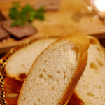 Body Blow - レバーペースト美味しいくてパン追加オーダー