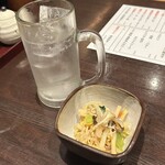 亜紗 - 付きだしは和風ナムル？