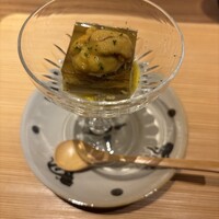 好日 - 先付け、焼きナスゼリー寄せ、とうもろこしソース、雲丹、ゆず 