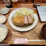 厚切りレアとんかつ やまとん - 