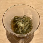 鮨 はしもと - 蓴菜と海蘊の酢のもの