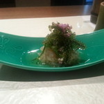 関西割烹尼ヶ崎 - 五菜の壱、そうめんクラゲと海ブドウのサラダ
