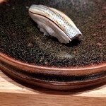 田町鮨 惠万 - コハダ