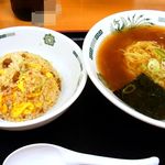 日高屋 - 中華そば＋半チャーハン￥630