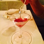 イル・テアトロ - 2014/08 グラニテ：グレープフルーツのグラニテ