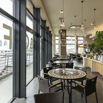 pizza & vegetable garden cafe DELIRANTE - 明るい雰囲気