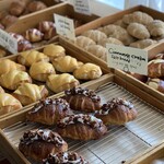 ARTIST BAKERY - 