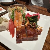 横浜中華街 重慶飯店 本館 -  横浜中華街 重慶飯店 本館 -