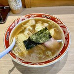支那ソバ すずき - ワンタン麺（3個入り）
