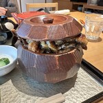 炭焼きうなぎ・かしわ 登河 池下店 - 