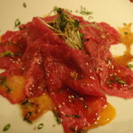 よろにく - ヒレさしみ