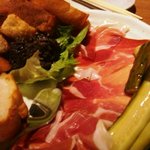 NOBU - 生ハム･オリーブ･ピクルス