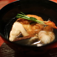 日本料理 新 - お椀　がんもどきと松茸