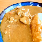 やぶ善 - 玉葱と豚こまが入った、辛くはないカレー。