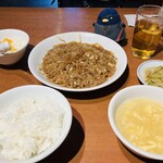 新亜飯店 - 